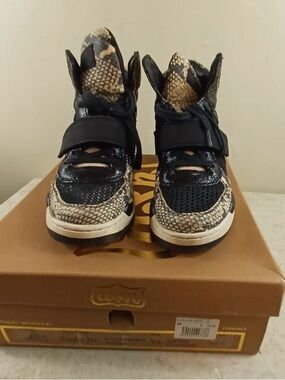Limited by ASN Women's High-Top Snake-Print & Black Fashion Sneakers